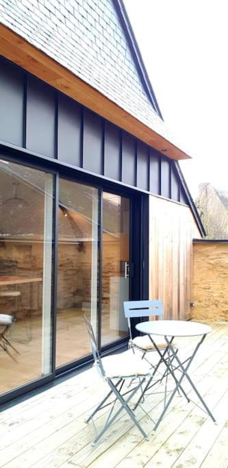 Studio Cosy, Centre Historique Malestroit Apartment Luaran gambar