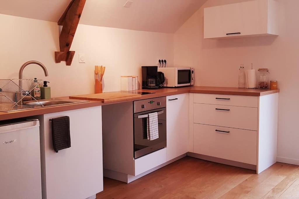 Studio Cosy, Centre Historique Malestroit Apartment Luaran gambar